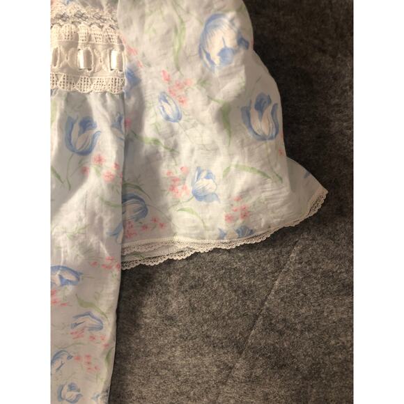 Vintage Fundamentals Lightweight Button Down Sweet Tulip Nightgown Medium - Picture 4 of 7